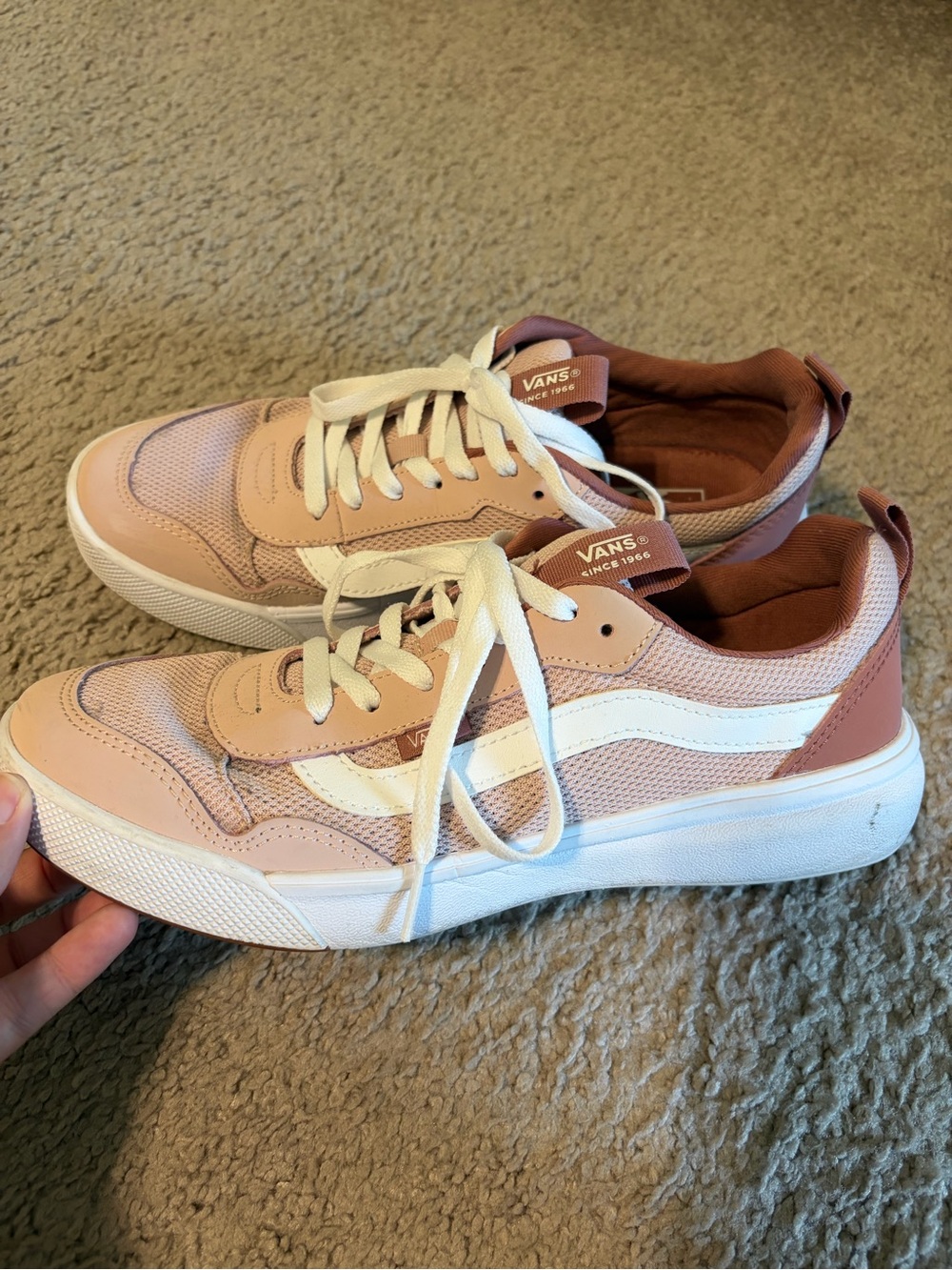 Vans Women’s Pink and White Low-Top Sneakers - Picture 4 of 10